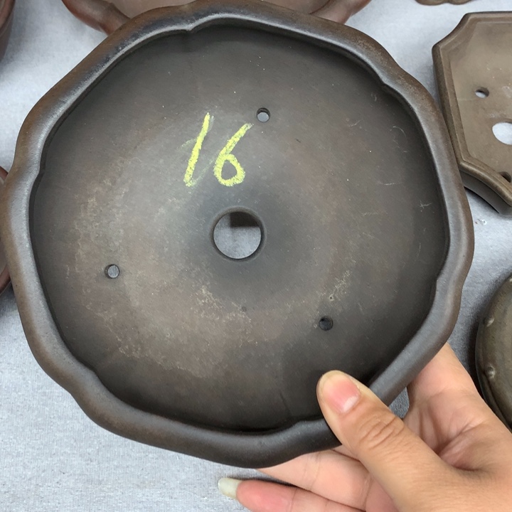 紫砂花盆心***劫紫砂花盆