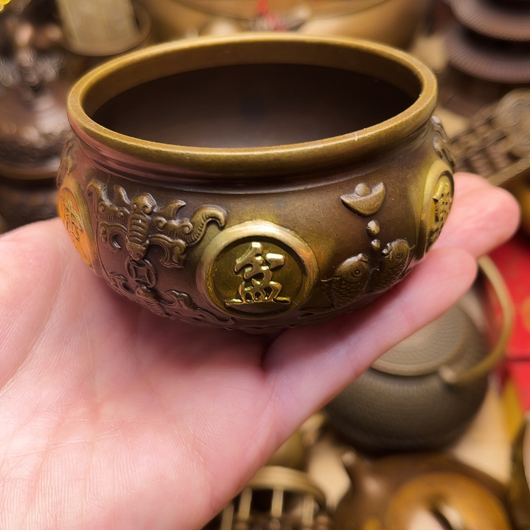 精美铜器点击购买