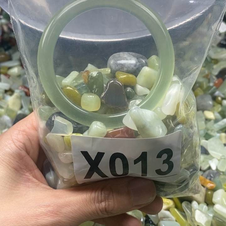 蛇纹石玉未镶嵌鱼缸石