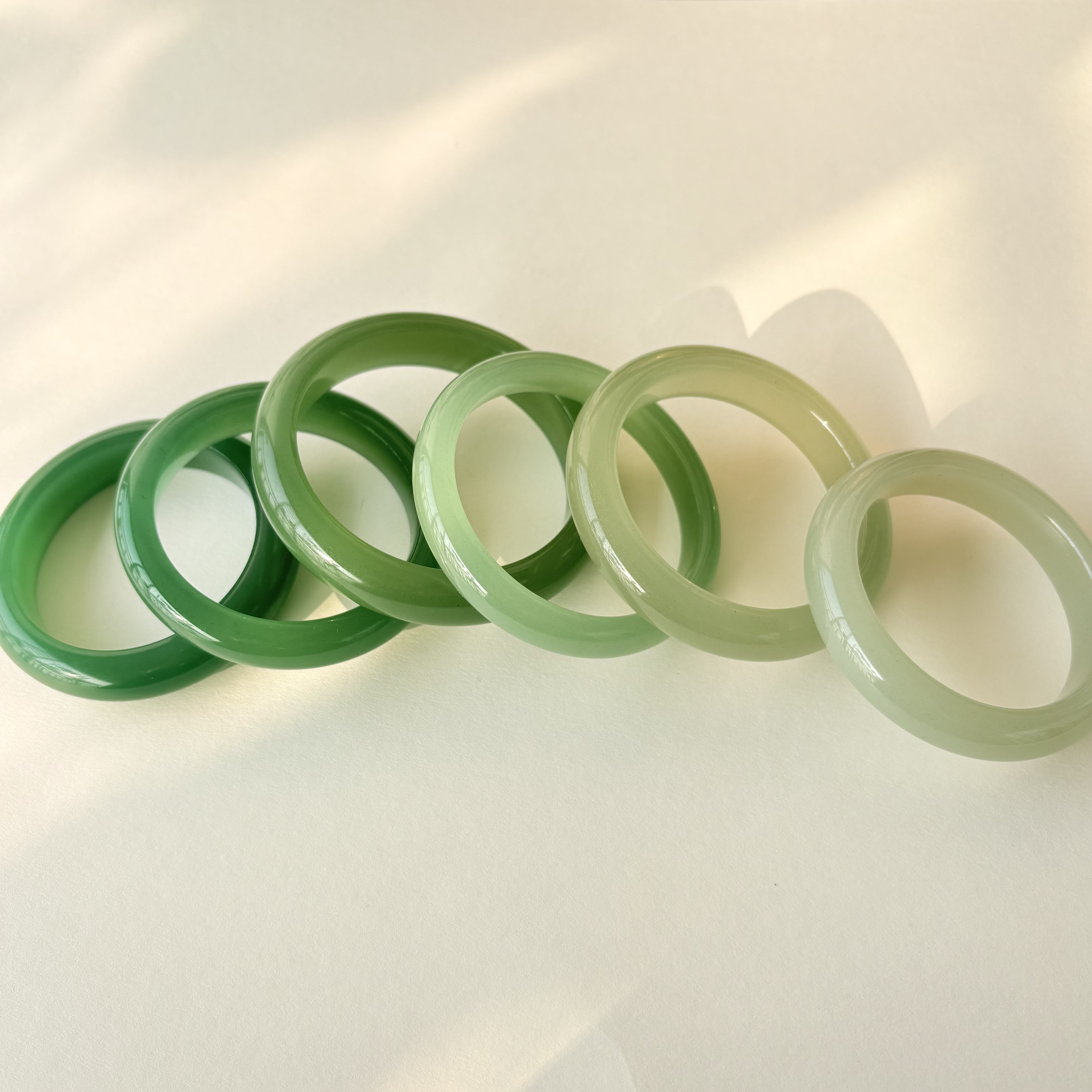 年终大促！东陵玉女士晴水色冰透气质正圈平安玉手镯