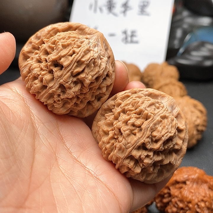 文玩核桃吊坠南疆42尺