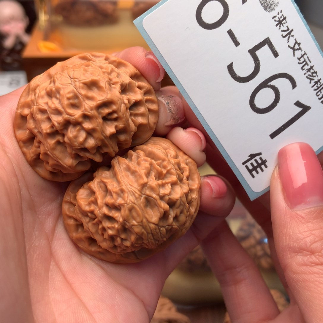 文玩核桃把件40宫灯