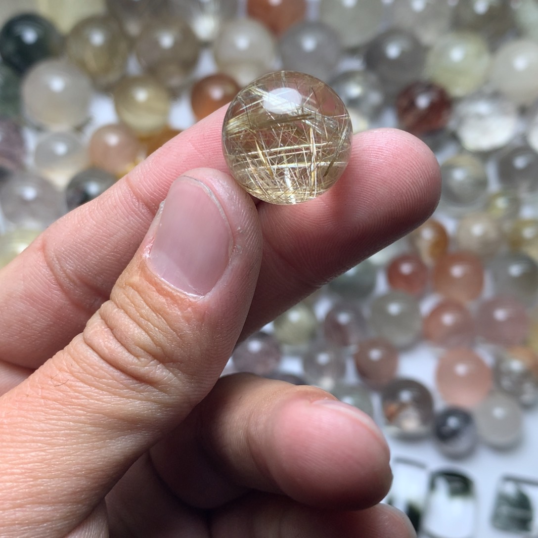 水晶珠宝半成品未镶嵌肥**?发晶球