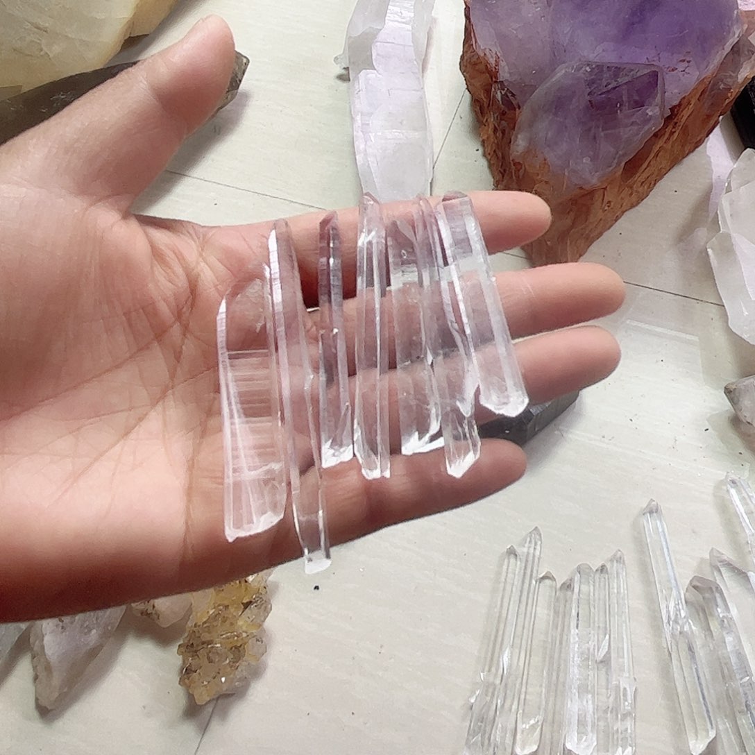 水晶天然水晶原石未镶嵌七*