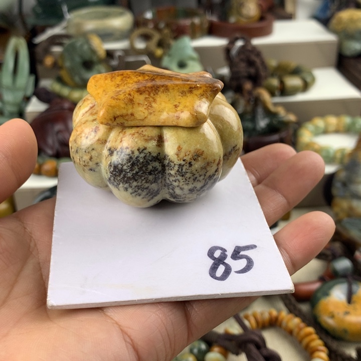 ✎****岫岩河磨玉（透闪石质玉）未镶嵌珠宝奇石