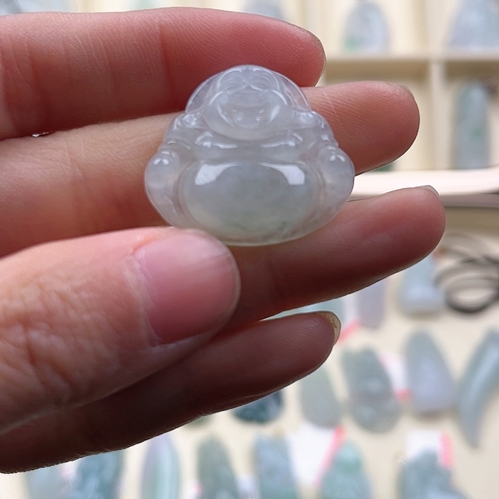 翡翠颈饰未镶嵌天然