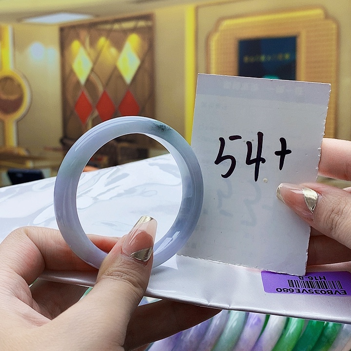 翡翠未镶嵌手镯0009……