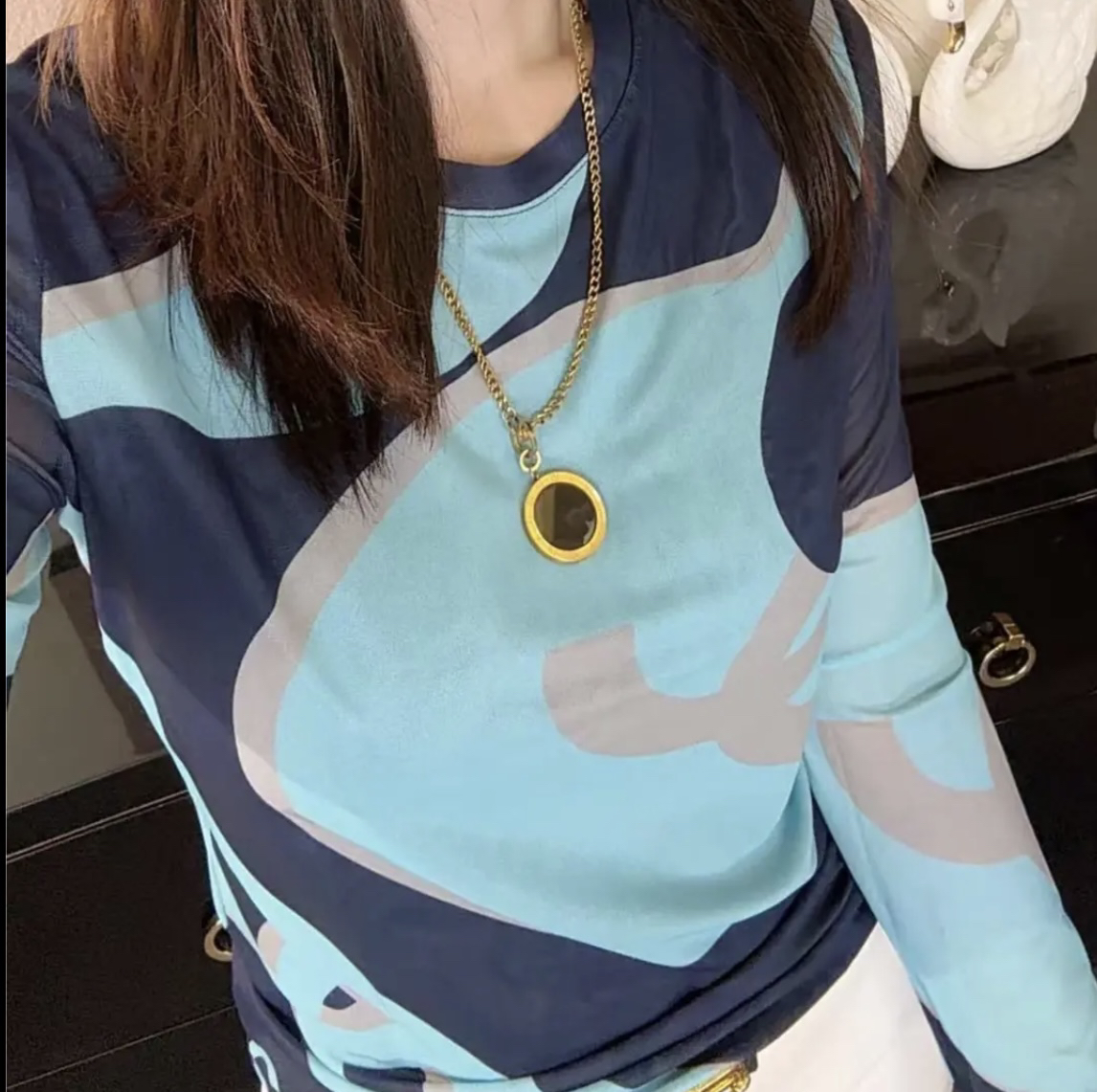 2025新款圆领时尚清爽通勤上衣A1012