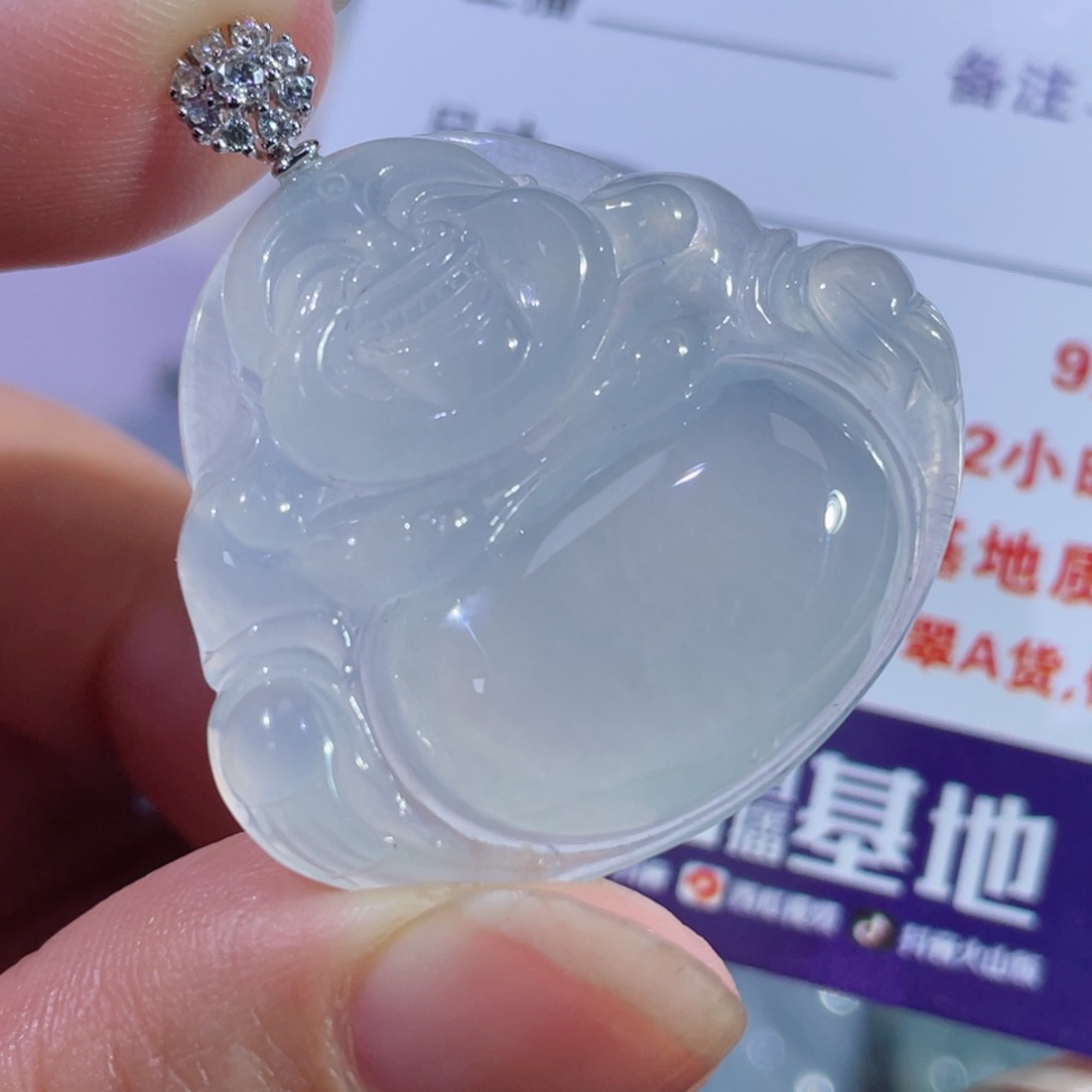 翡翠颈饰18K金镶嵌佛公