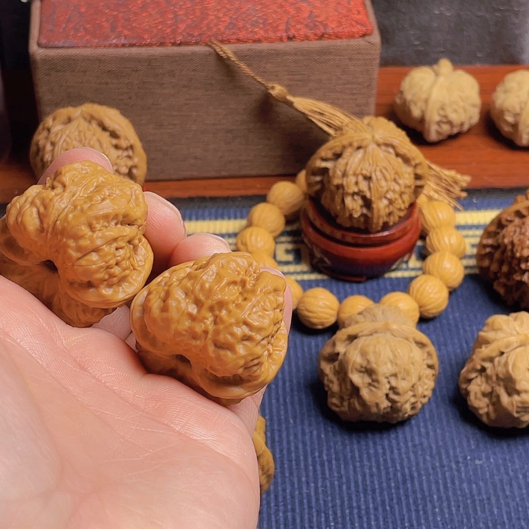 文玩核桃吊坠达**叉蛤蟆头手把件