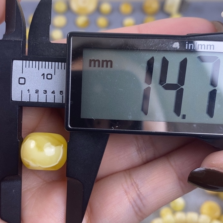 琥珀裸石未镶嵌琥珀蜜蜡2