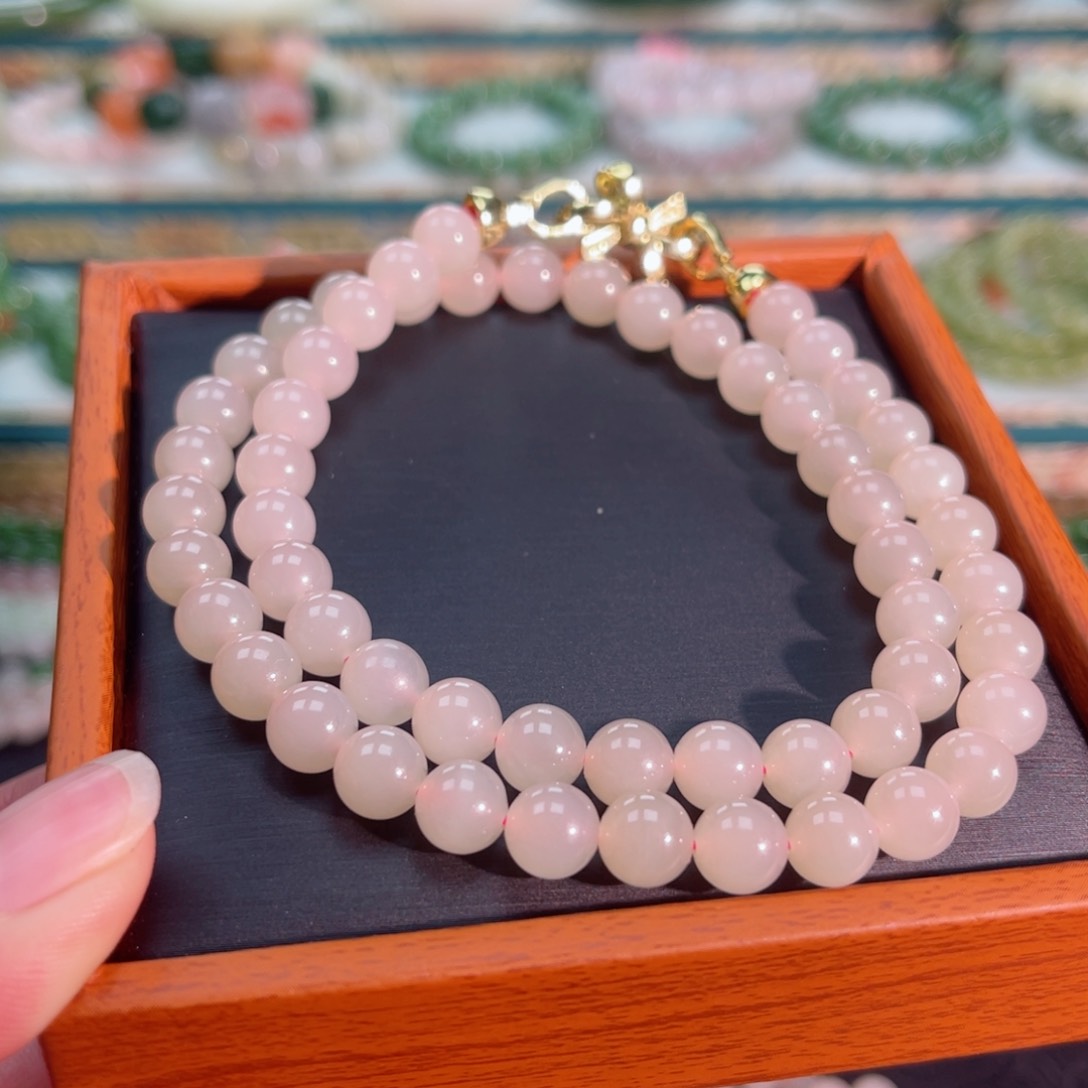 和田玉颈饰未镶嵌藕粉项链