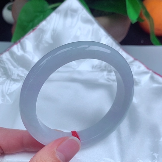 翡翠手镯未镶嵌   正圈56 白月光