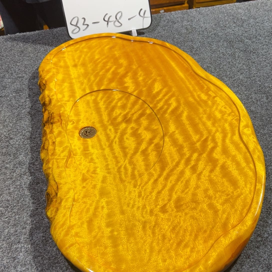 孟***财缅甸大叶金丝楠实木