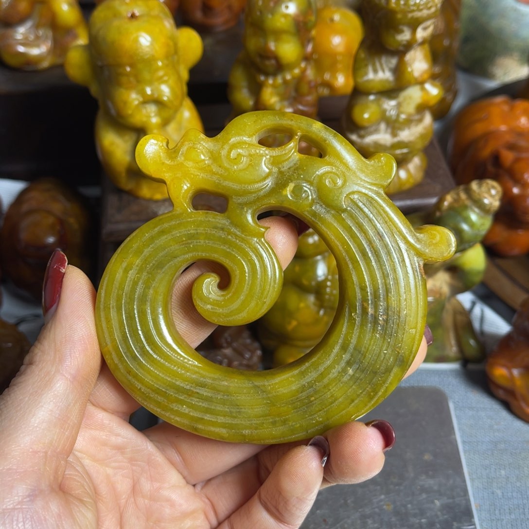 蛇纹石玉合金颈饰