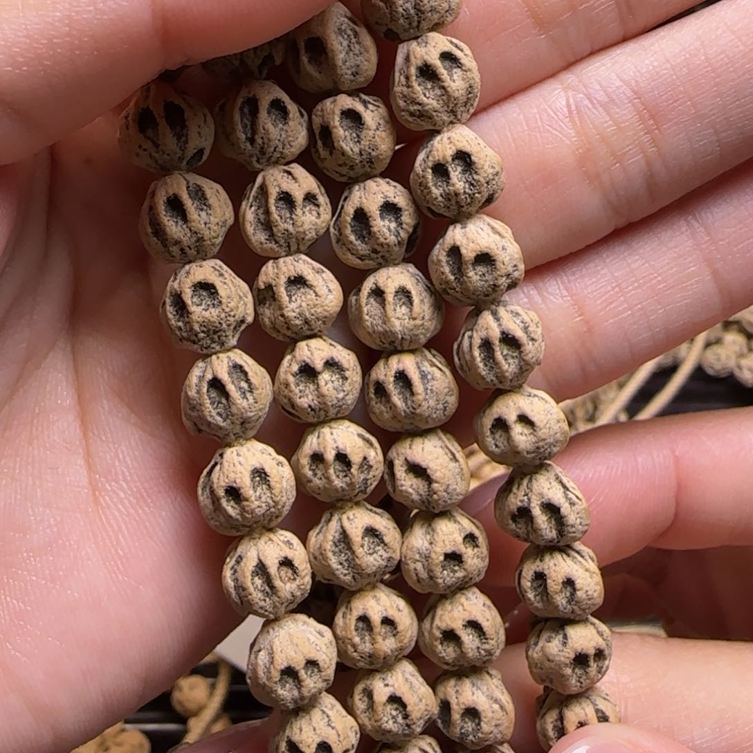 柏香籽/百香籽吊坠冷**淡