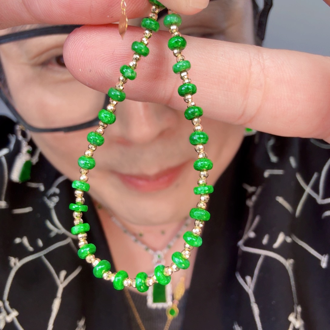 翡翠颈饰18K金镶嵌一个