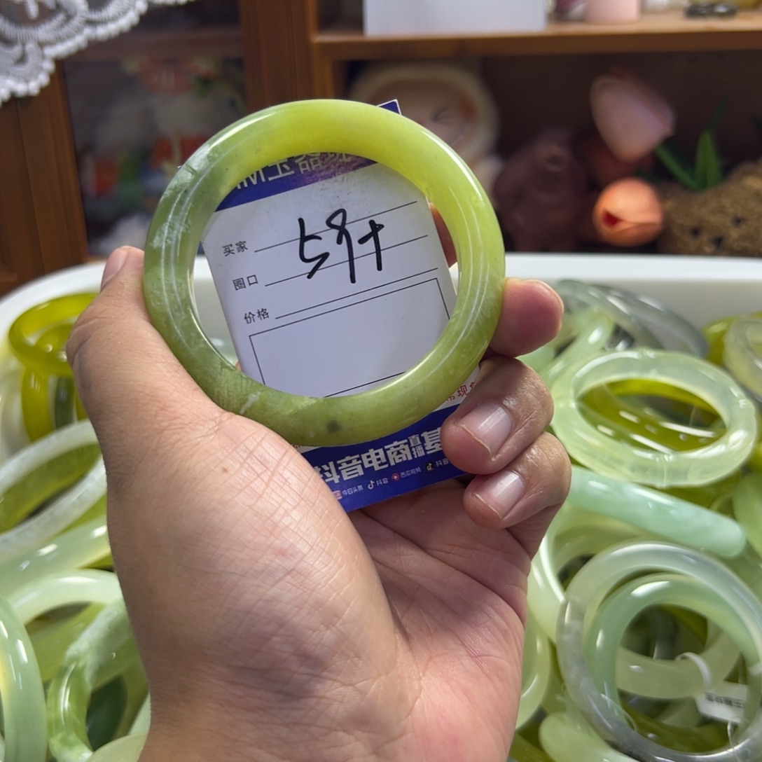 未镶嵌蛇纹石玉手镯424