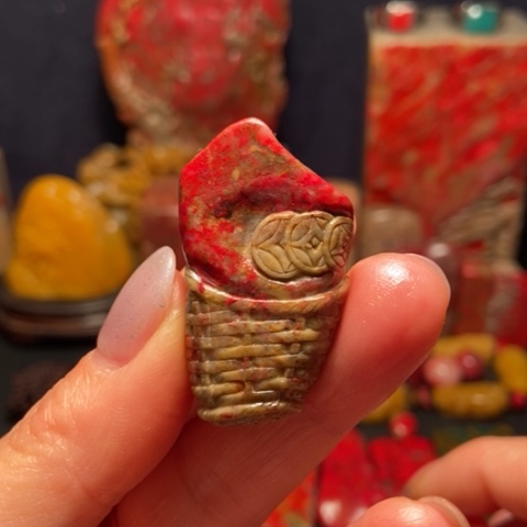 鸡血石昌化鸡血石