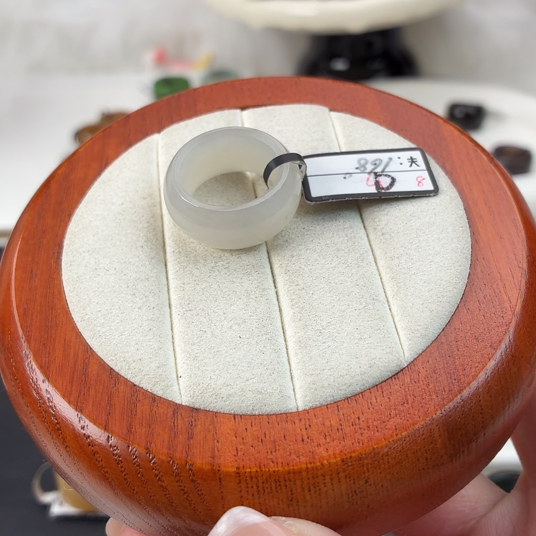 和田玉未镶嵌戒指Q110烟灰轮胎内径17.6