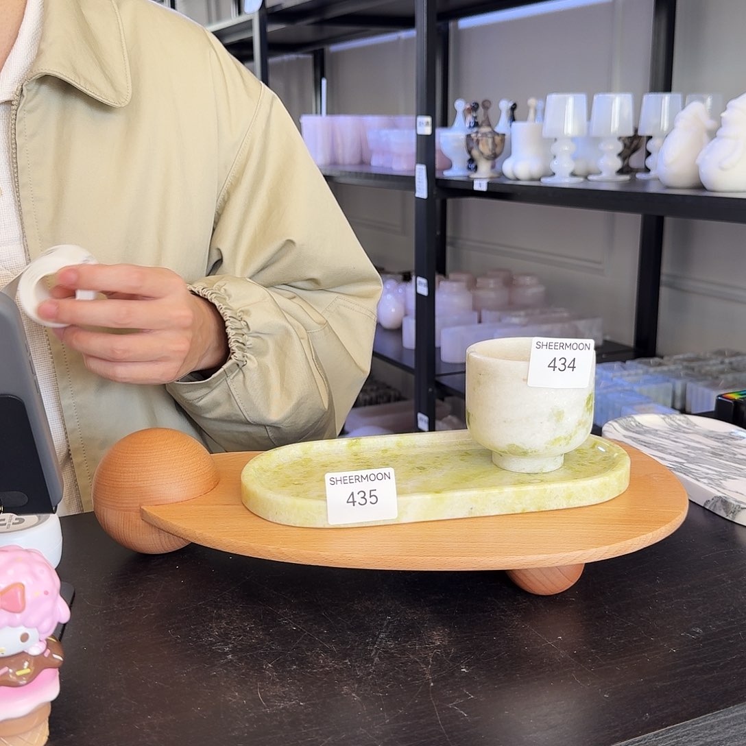 大理石434。  435。    