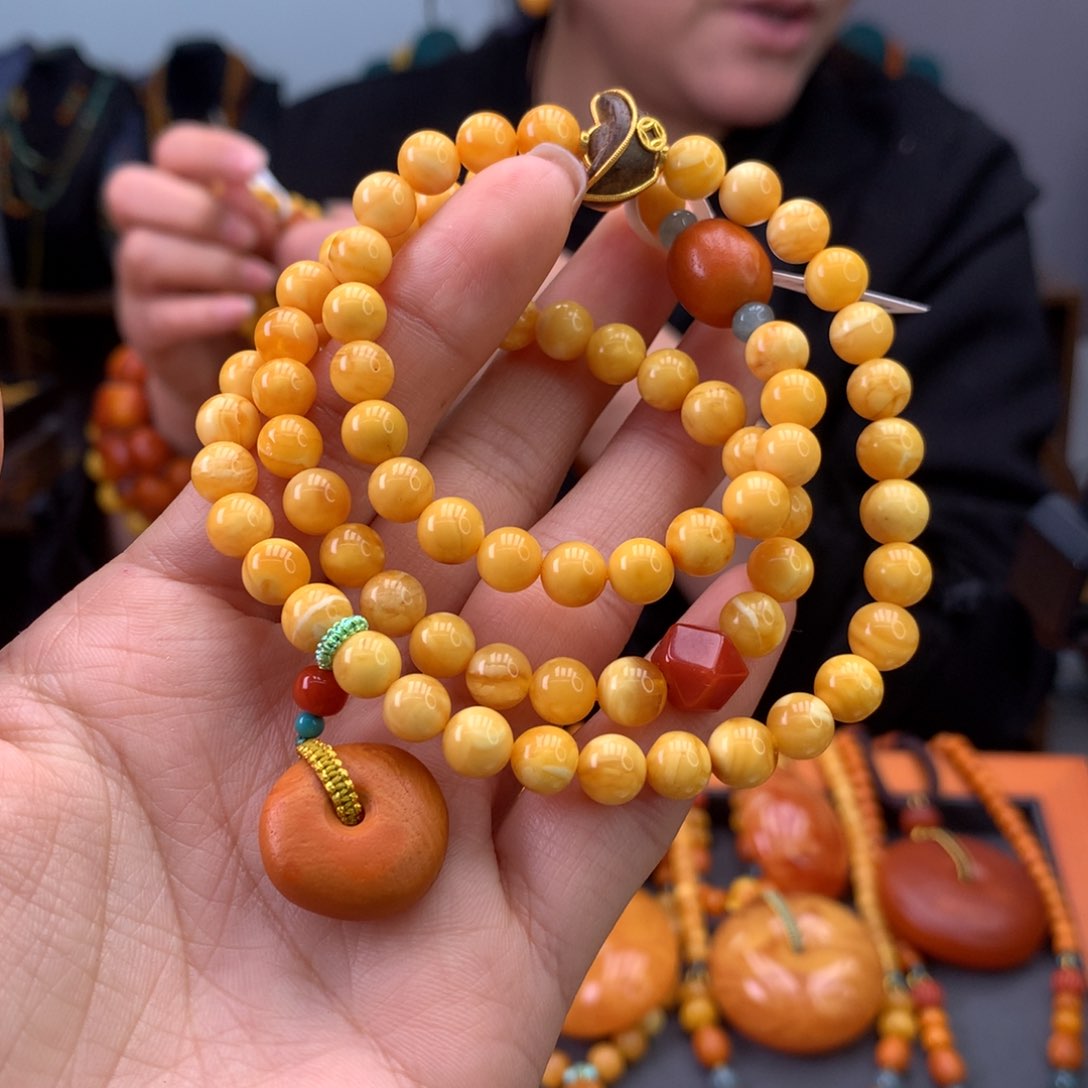 蜜蜡手串未镶嵌天然
