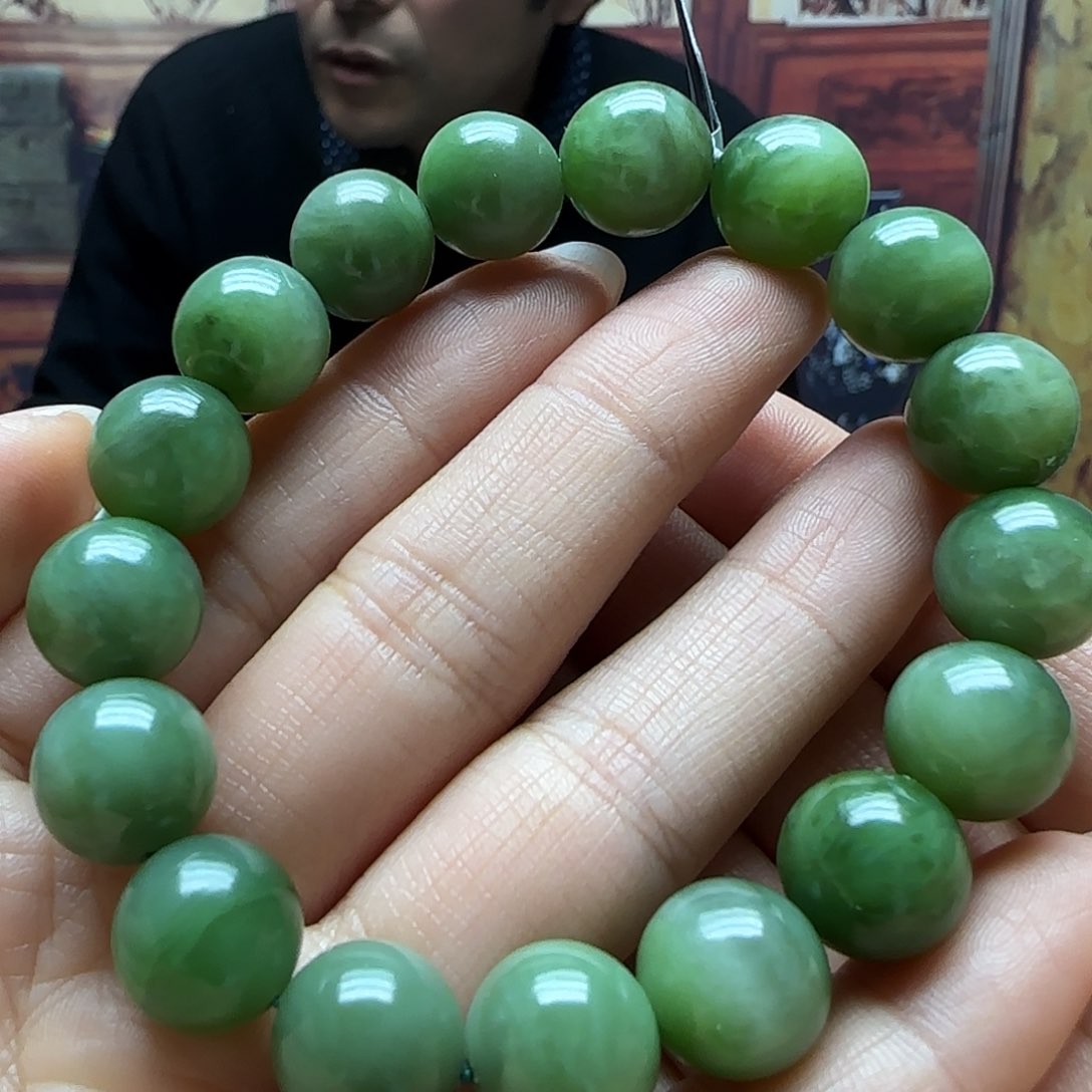 和田玉手串未镶嵌