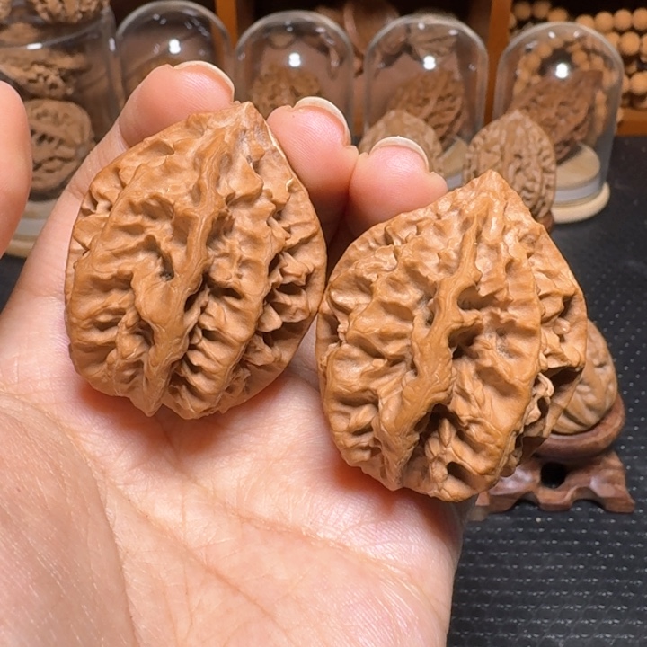 文玩核桃把件绝版龙骨灯笼