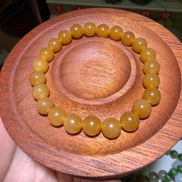 天然和田玉金山糖卡八手串（多样性发货拍一发一）