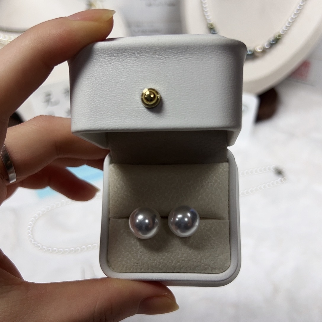 非金属925银白珠耳钉