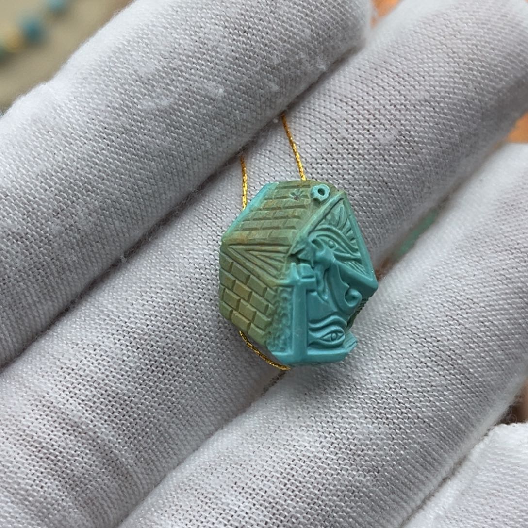 绿松石未镶嵌荷鲁斯之眼八宝珠编号100