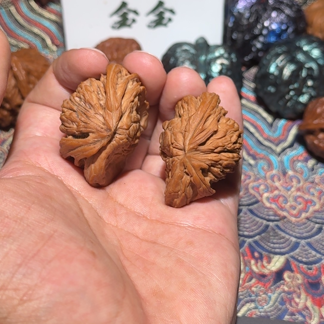 把件文玩核桃2297南疆石飞蛇，尺寸41 29 33