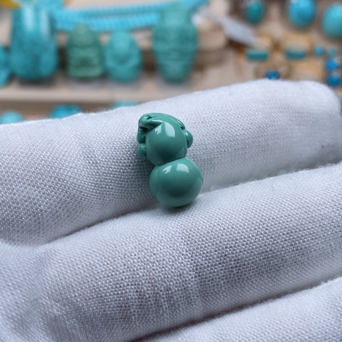 绿松石未镶嵌原矿绿松石