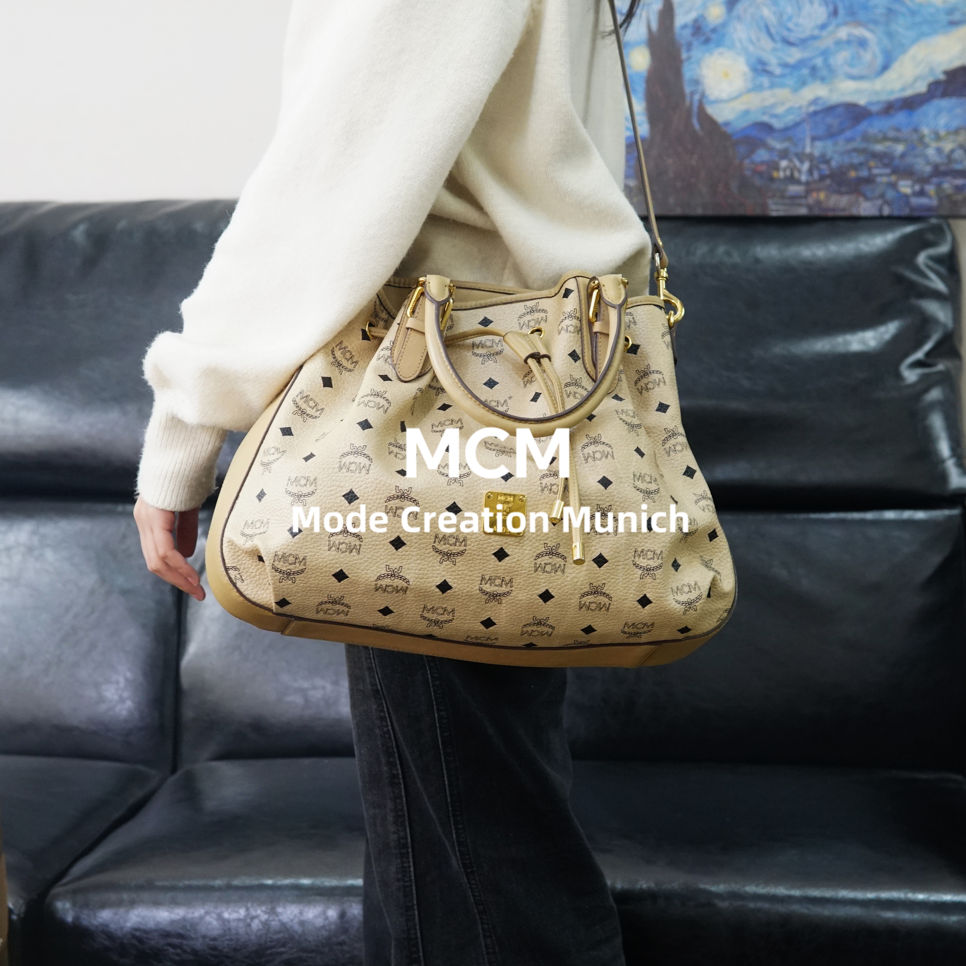 95新 MCM 米色抽绳斜挎包/ZT01527026/7026