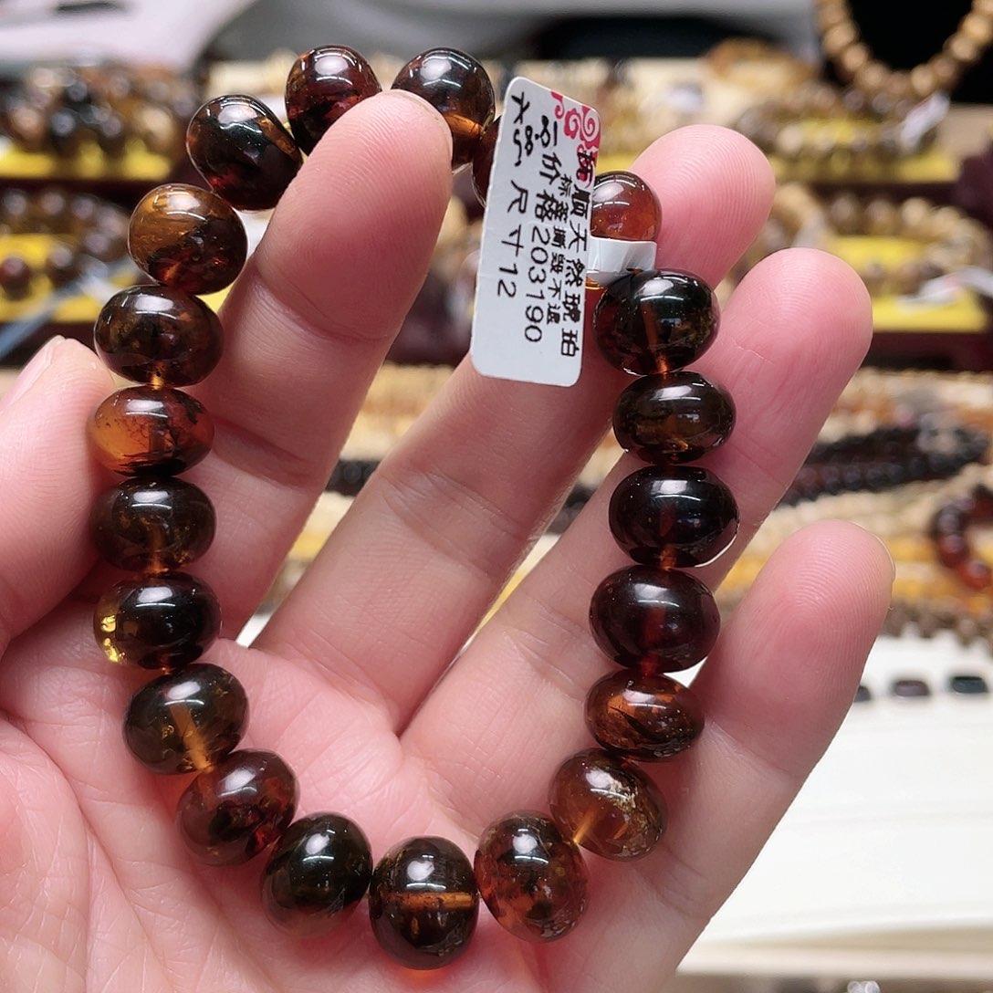 琥珀裸石未镶嵌十二10703