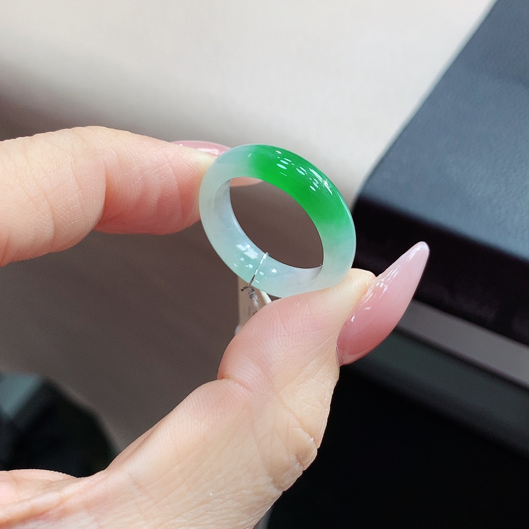 未镶嵌戒指翡翠18号