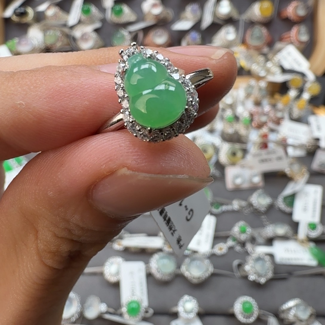 翡翠银S925镶嵌戒指天然缅甸翡翠A货