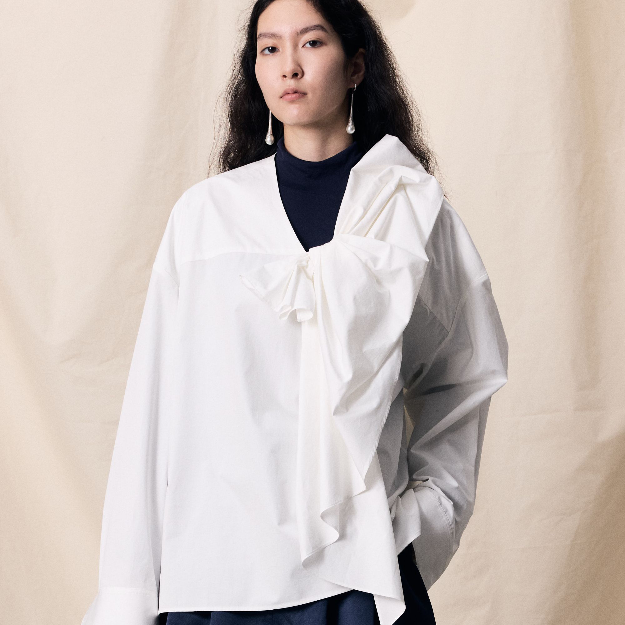 【顾文婷推荐】 YOUWEI有尾25 解构蝴蝶结套头长袖衬衫 Y1625406