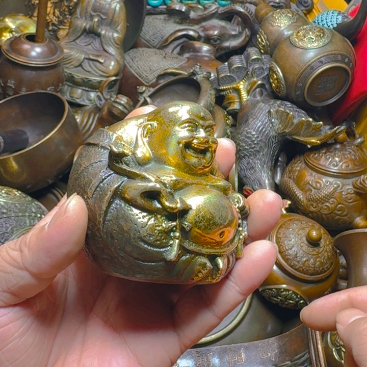 铜器摆件收收藏藏