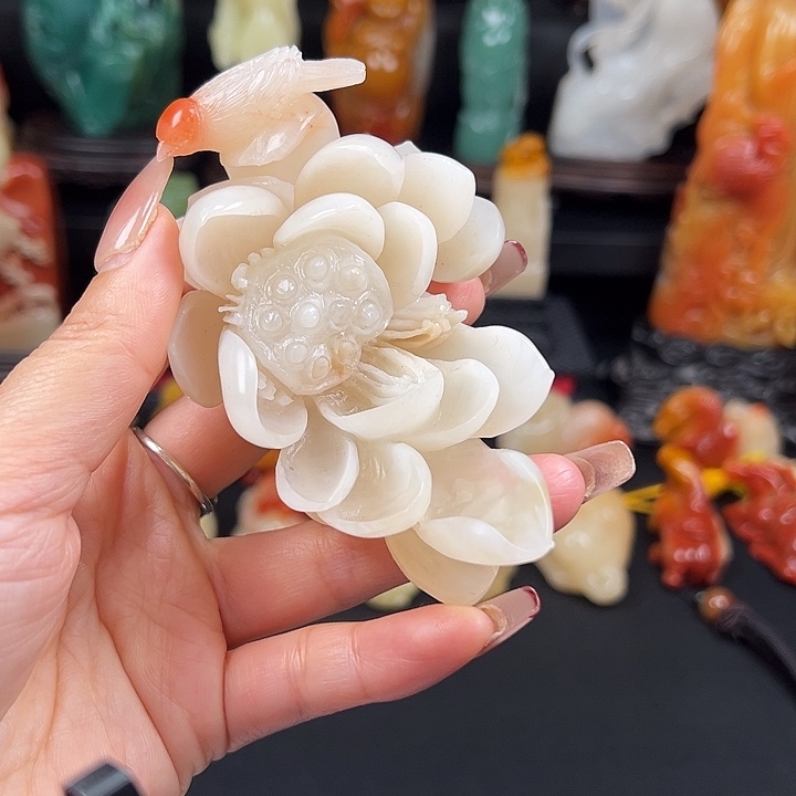 寿山石高山水冻石