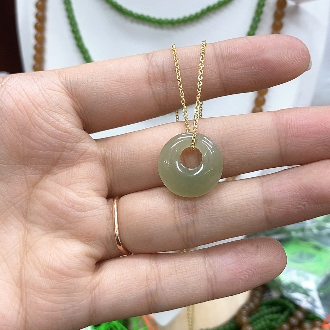 和田玉手链未镶嵌