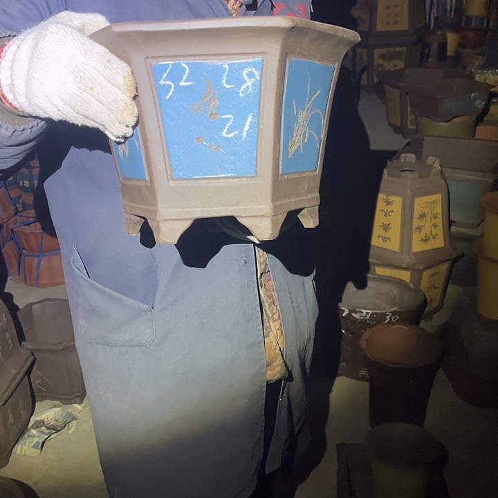 紫砂花盆紫砂花盆和小