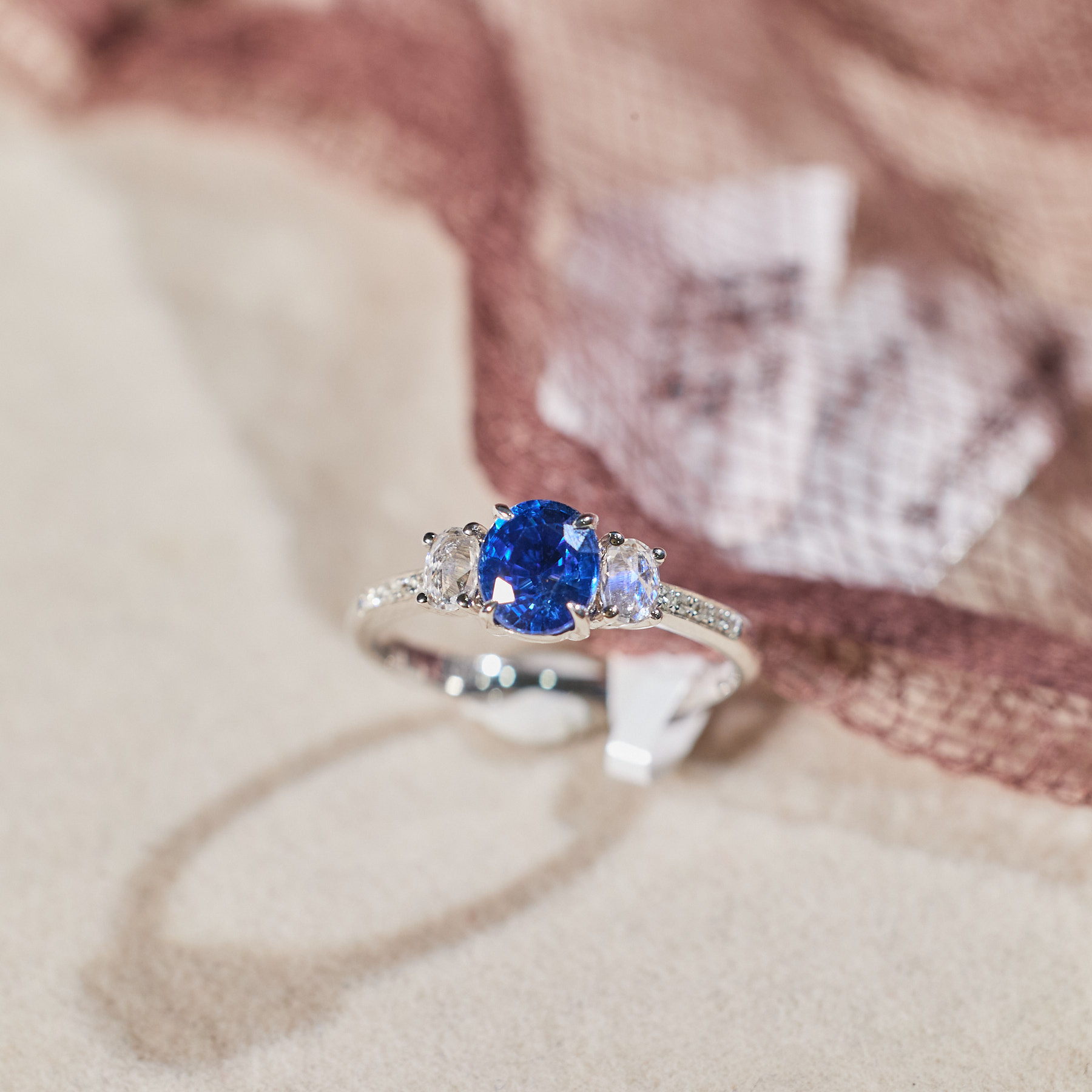 【歪歪】蓝宝石戒指*18K金镶嵌U8405