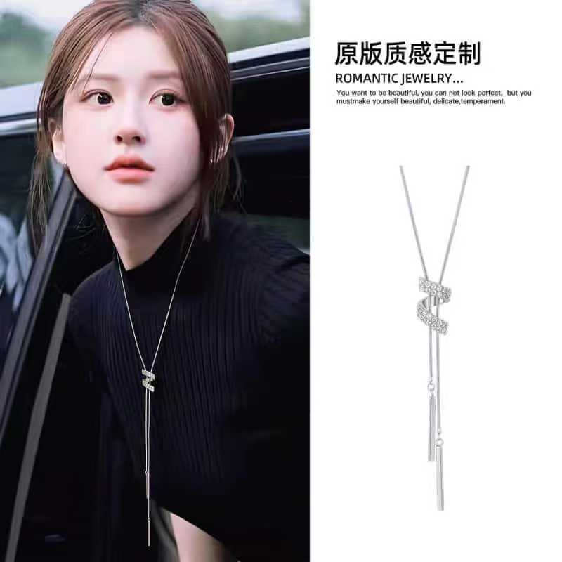 合金项链 明星同款毛衣项链女大气高档高级轻奢秋冬新款项链S2602