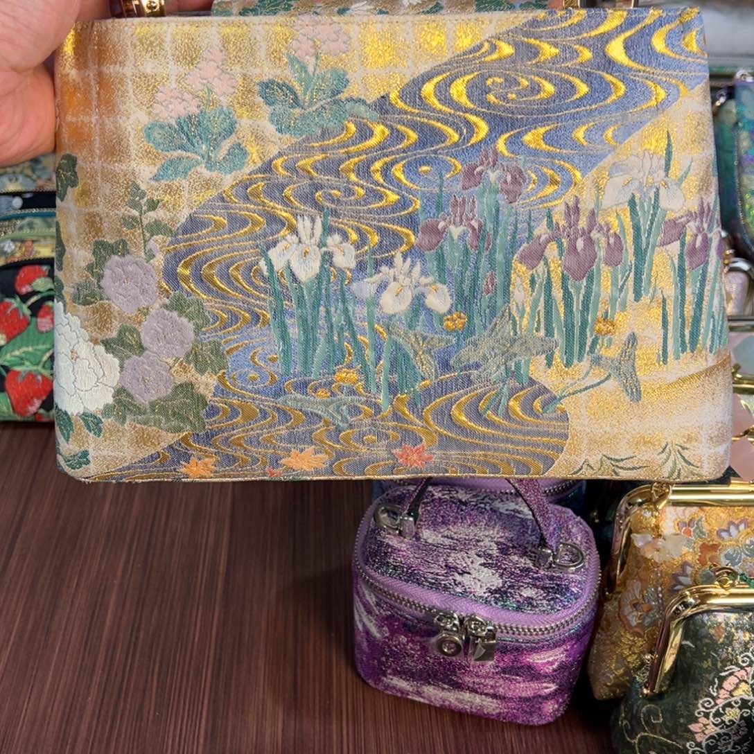 金***豆蚕丝福利花卉大包包