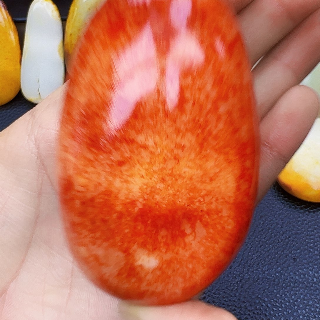 和田玉未镶嵌珠宝奇石