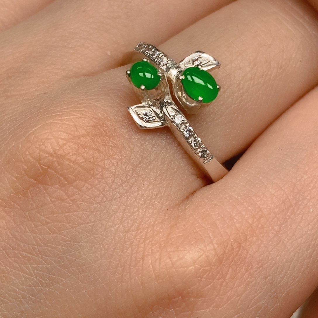 翡翠戒指未镶嵌翡翠