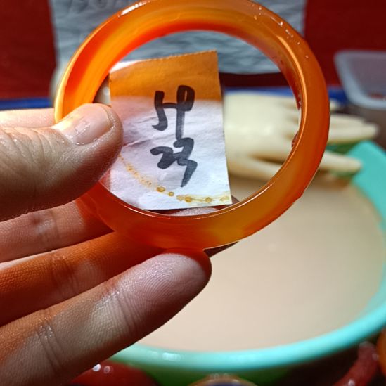 玛瑙/玉髓手镯未镶嵌