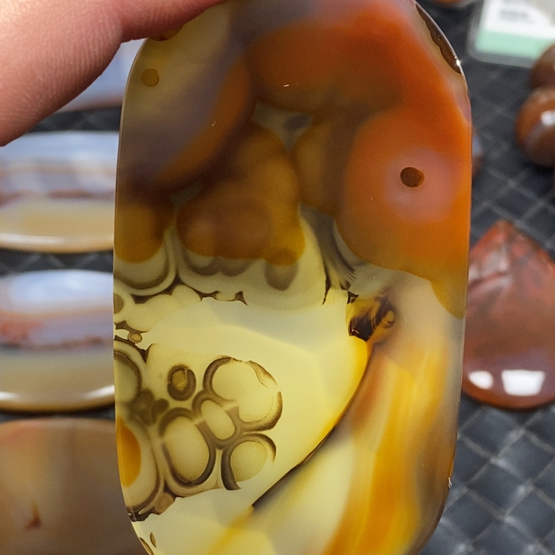 玛瑙/玉髓颈饰未镶嵌