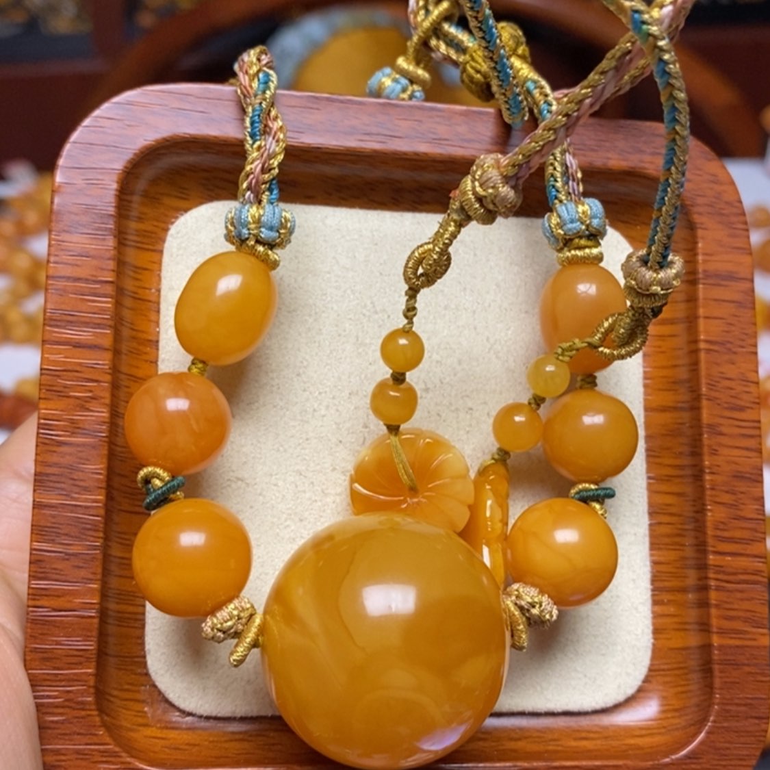 【闪购商品】蜜蜡颈饰未镶嵌项链